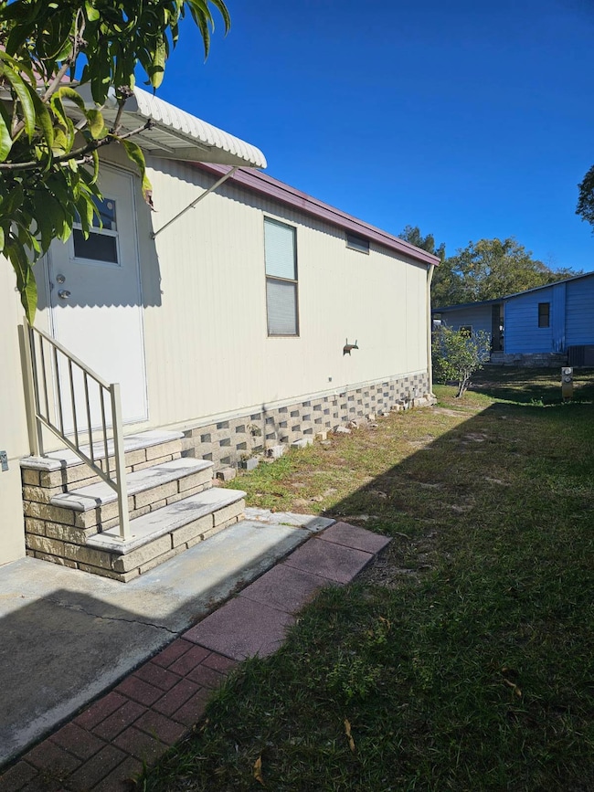 14800 Swopes Loop unit 62, Hudson, FL 34667 - photo 3