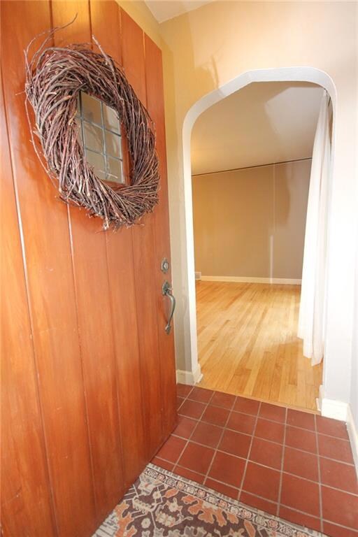 6701 Forest Ct, Windsor Heights, IA 50324 - photo 3