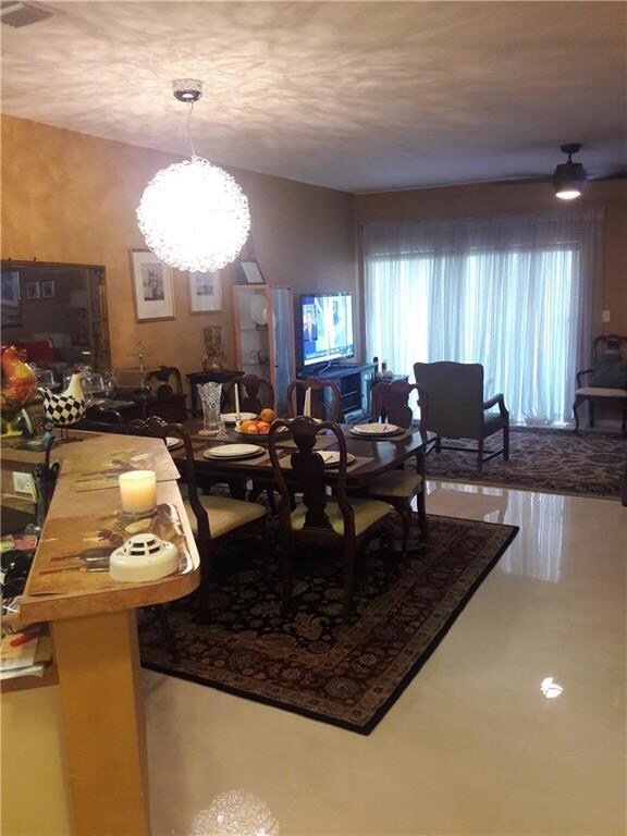 6545 Catalina Ln, Tamarac, FL 33321 - photo 7