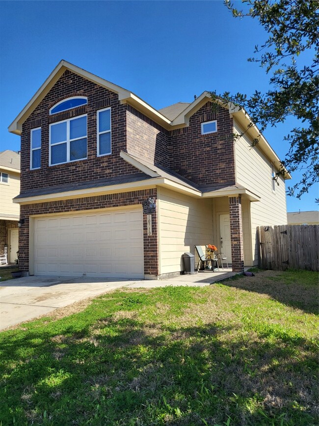 10710 Prillerman Trails Dr, Houston, TX 77016 - photo 3