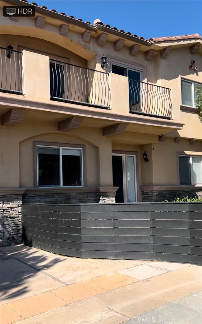 2515 Carnegie Ln unit A, Redondo Beach, CA 90278 - photo 2