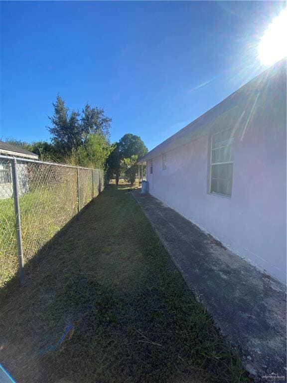 3120 Rosa St, Mercedes, TX 78570 - photo 4