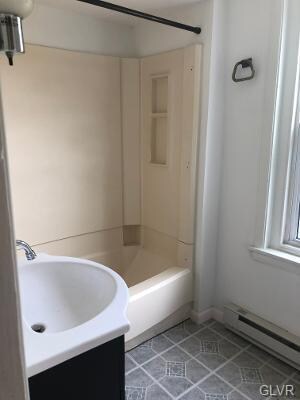 933 Masslich St, Bethlehem, PA 18018 - photo 5