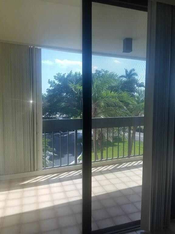 balcony