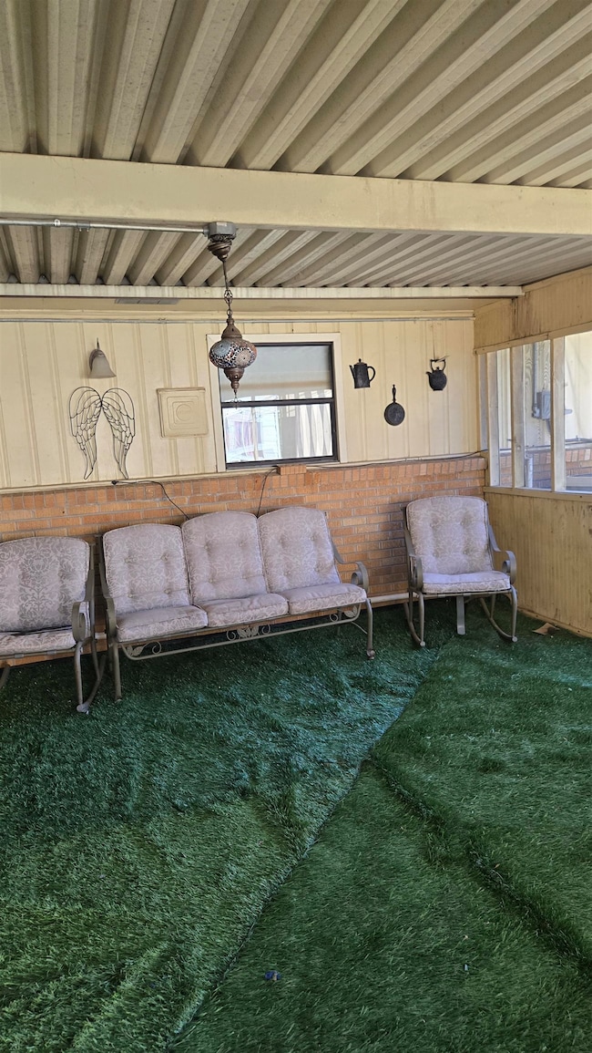 170 Jeanne Dr, Memphis, TN 38109 - photo 4