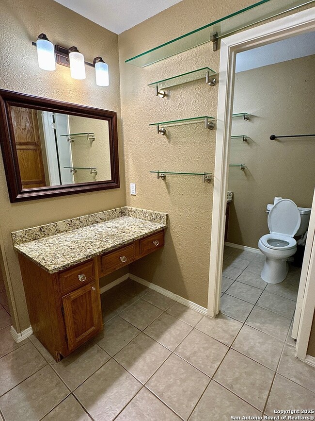 11520 Huebner Rd unit 205, San Antonio, TX 78230 - photo 5