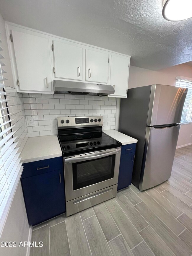 8441 N 34th Ave, Phoenix, AZ 85051 - photo 5