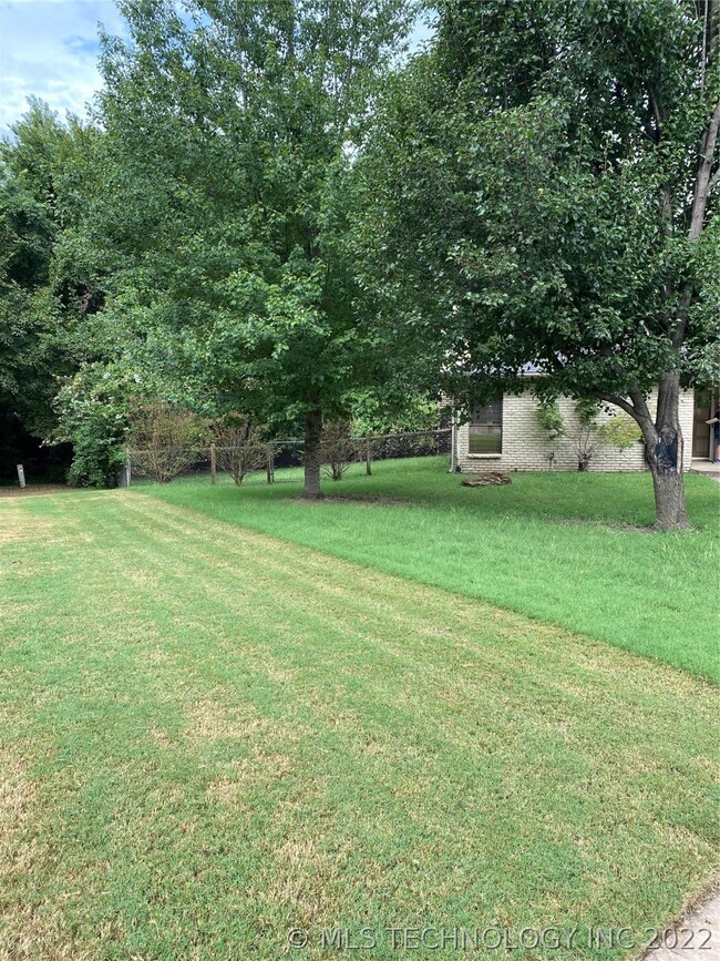 112 W Yuma Ct, Broken Arrow, OK 74011 - photo 3