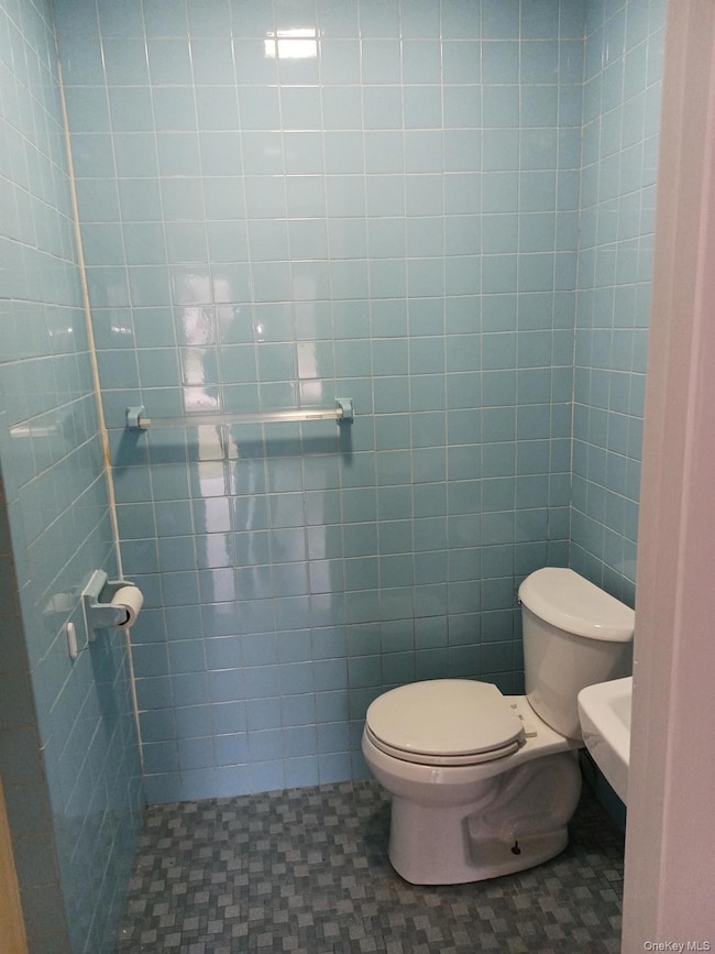 200 Fosler Rd unit 22, Highland, NY 12528 - photo 2