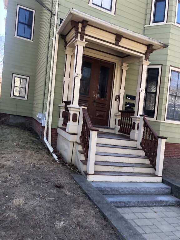 27 Warren Ave unit 1, Somerville, MA 02143 - photo 2
