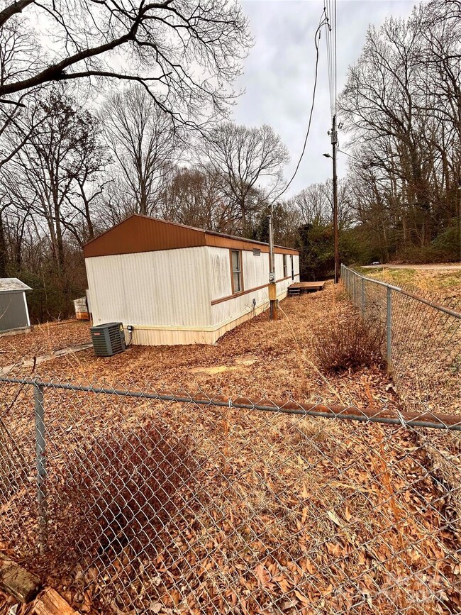 202 Walnut St, Belmont, NC 28012 - photo 6