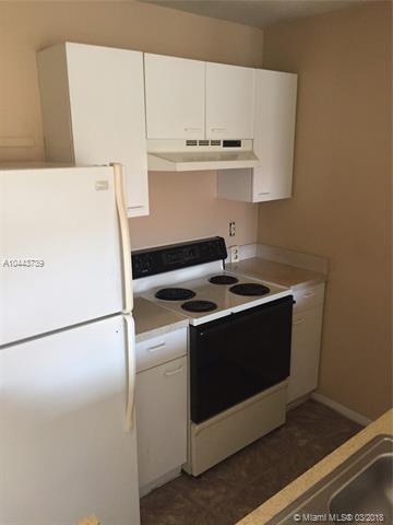 4783 Via Palm Lakes unit 118, West Palm Beach, FL 33417 - photo 5