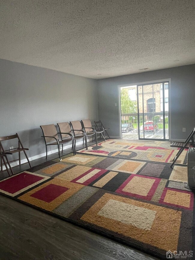 917 Edison Glen Terrace, Edison, NJ 08837 - photo 6