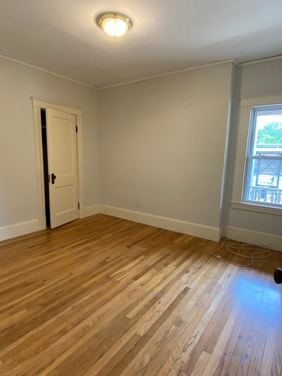 23 River Place unit 2nd floor, Methuen, MA 01844 - photo 3