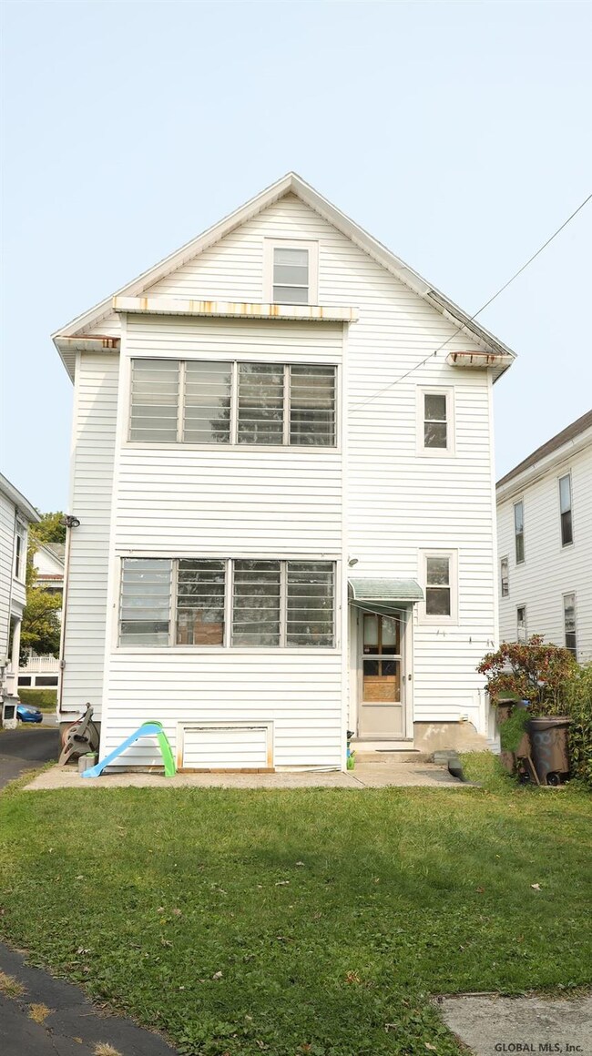 800 Washington Ave, Albany, NY 12203 - photo 2