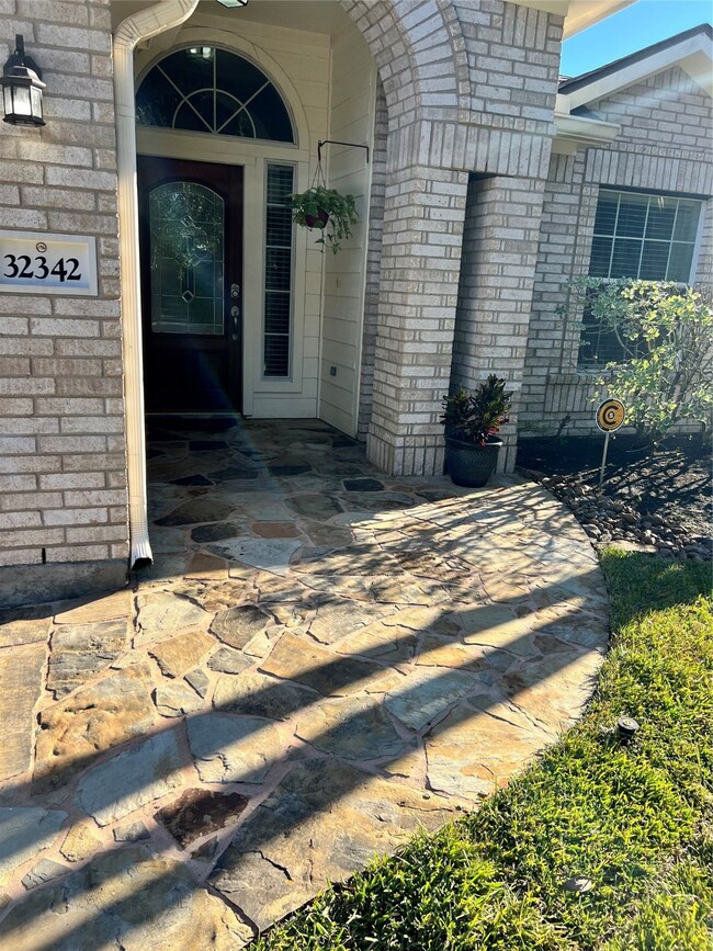 32342 Hunter Park, Conroe, TX 77385 - photo 4