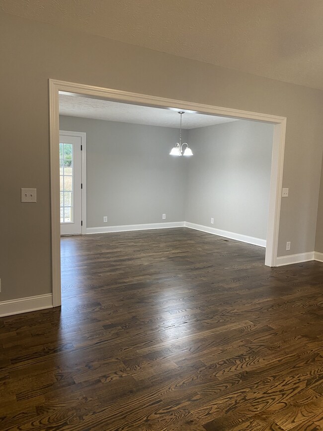 101 August Way, Shelbyville, TN 37160 - photo 2