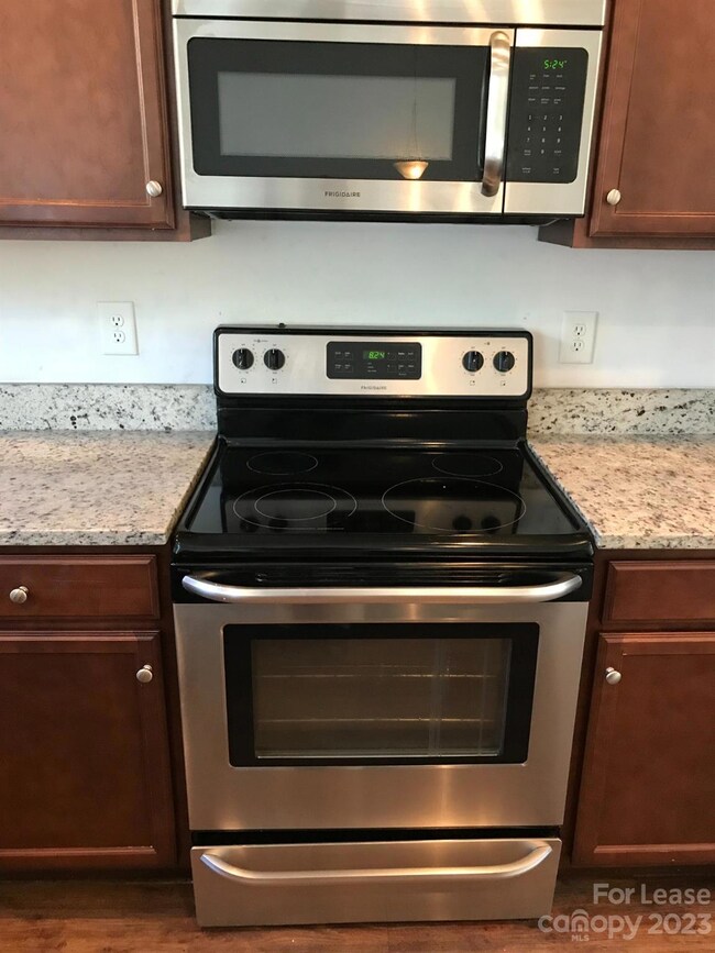 312 Halton Crossing Dr SW, Concord, NC 28027 - photo 3