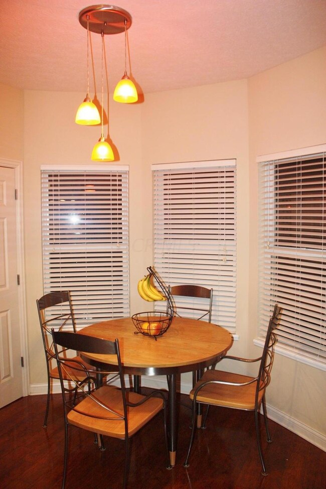 Eat-in area