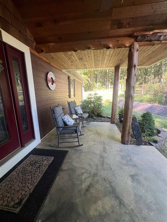 7671 New Glasgow Rd, Scottsville, KY 42164 - photo 4