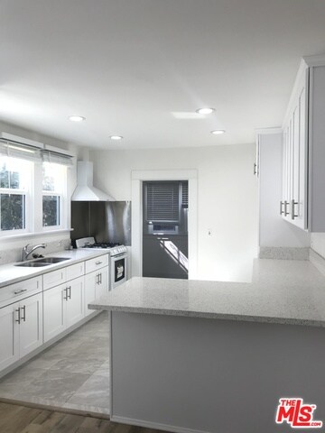 1941 S Bronson Ave, Los Angeles, CA 90018 - photo 6