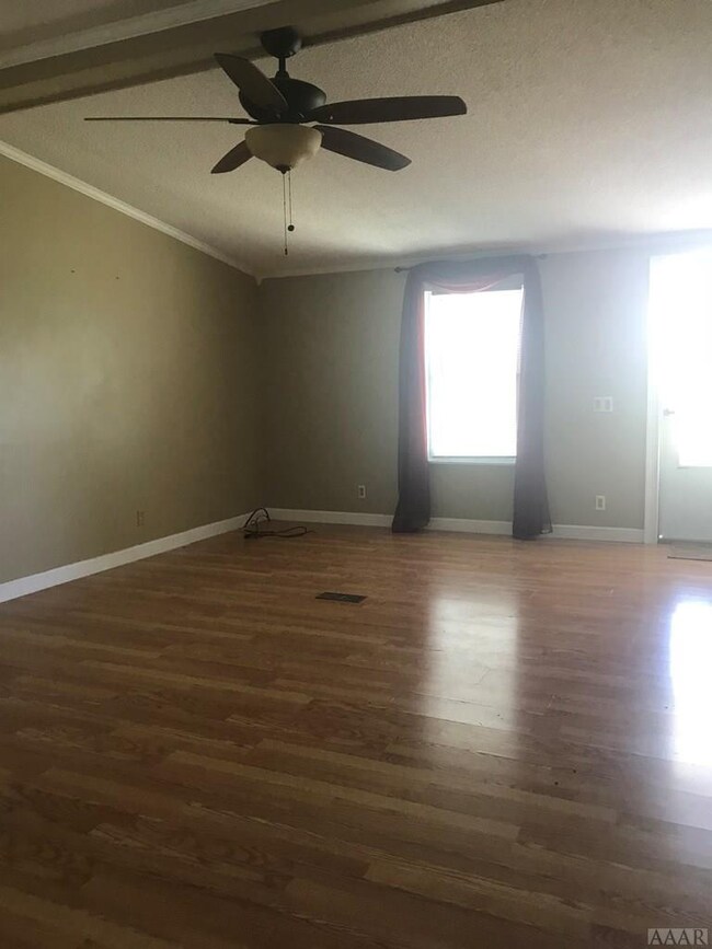 120 Bufflehead Ct, Knotts Island, NC 27950 - photo 3