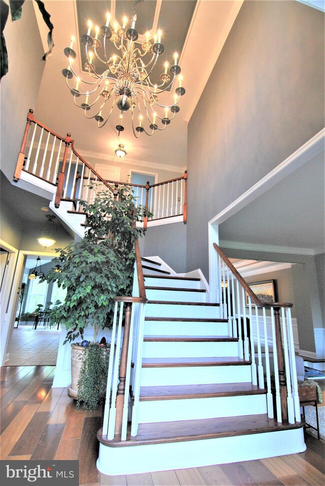 42 Cedar Crest Ct, Doylestown, PA 18901 - photo 2