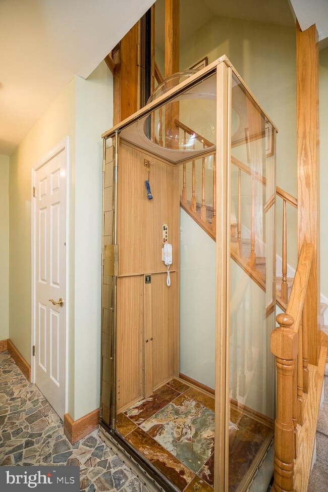 675 Niblick Ln unit 7, Wallingford, PA 19086 - photo 5