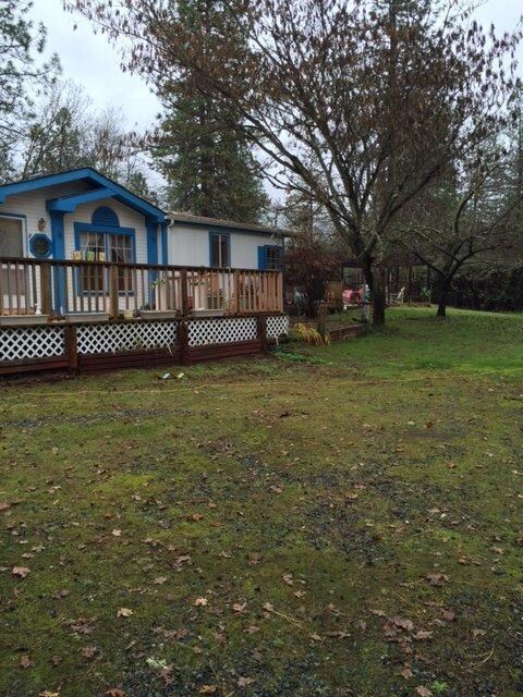 150 Debrick Way, Grants Pass, OR 97526 - photo 3