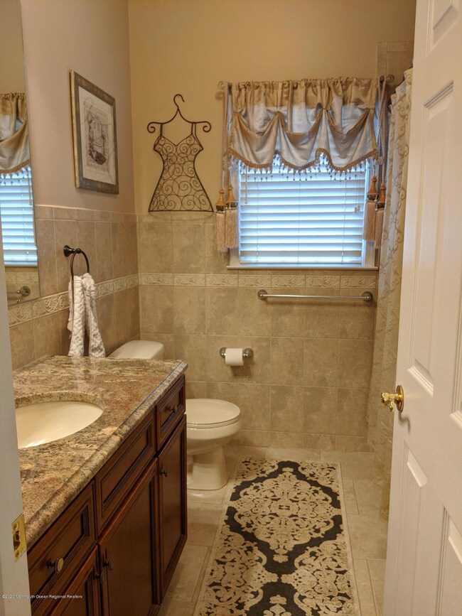 13 Hilton St unit INT, Belleville, NJ 07109 - photo 7