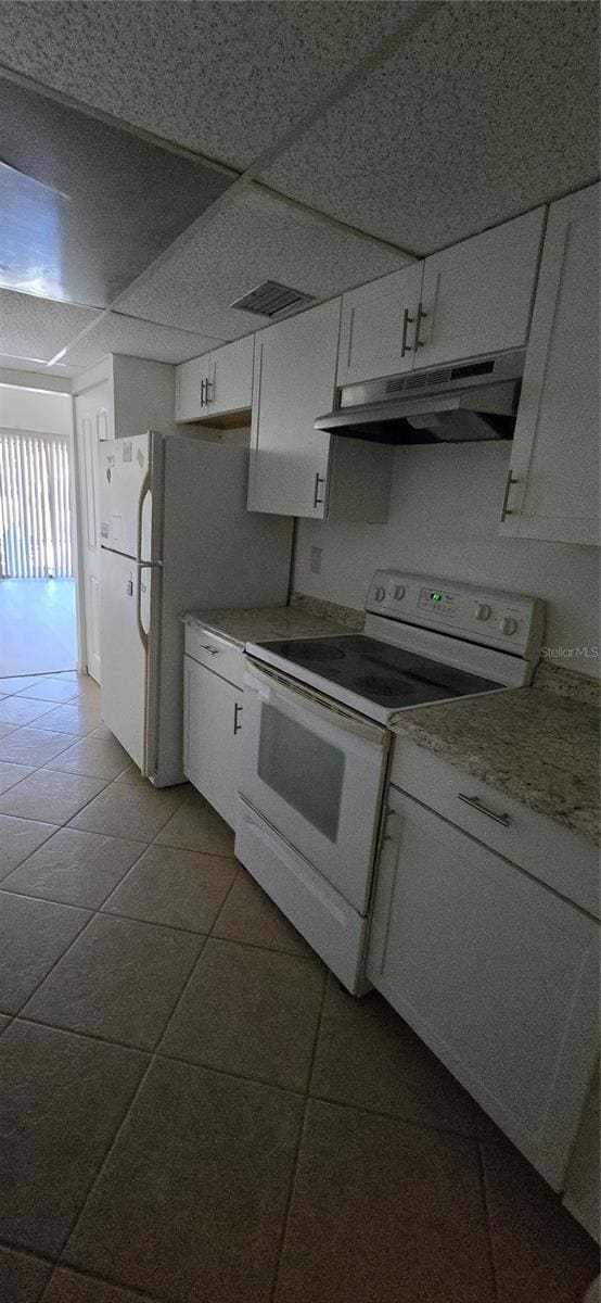 446 Valerie Dr, Titusville, FL 32796 - photo 3