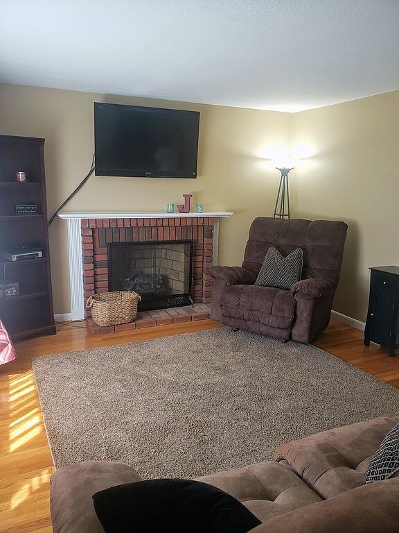 62 Michael Rd, Dracut, MA 01826 - photo 5