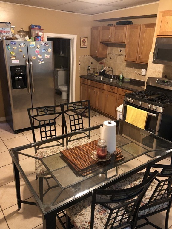 66 Crescent St unit 68, Lawrence, MA 01841 - photo 2