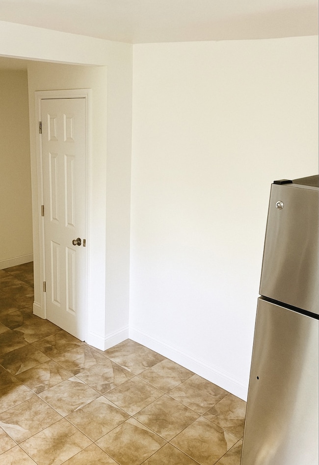 4 Saint James St unit 1J, Kingston, NY 12401 - photo 5