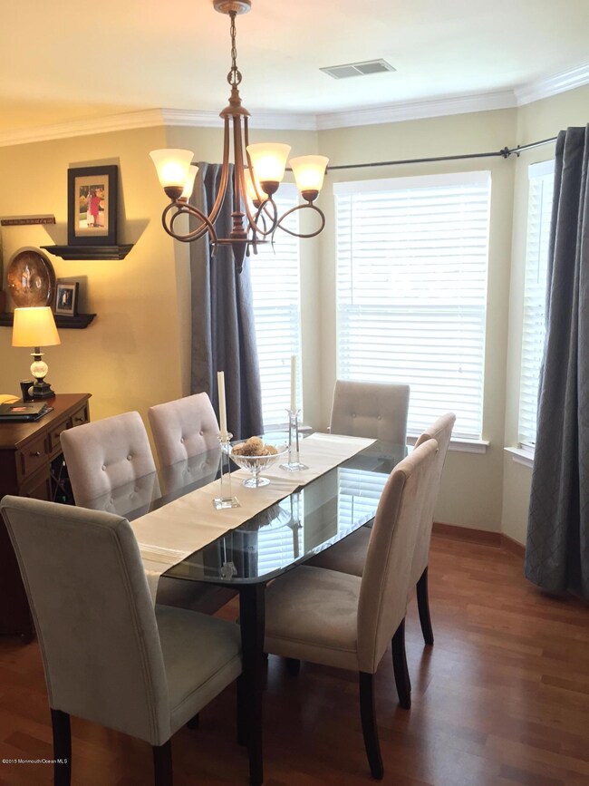 28 Shire Place unit 18, Tinton Falls, NJ 07753 - photo 4