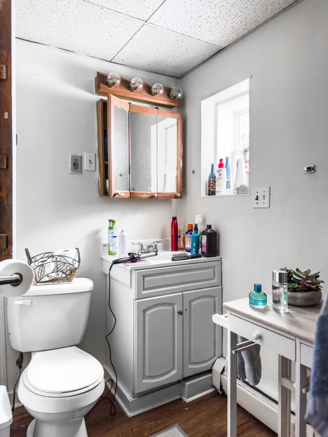 16 Kossuth Interiors-3
