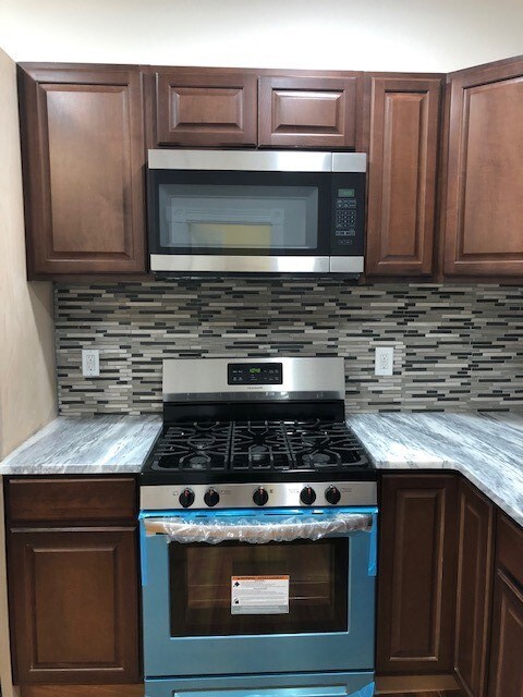 138 Doyle Ave unit 2, Providence, RI 02906 - photo 3