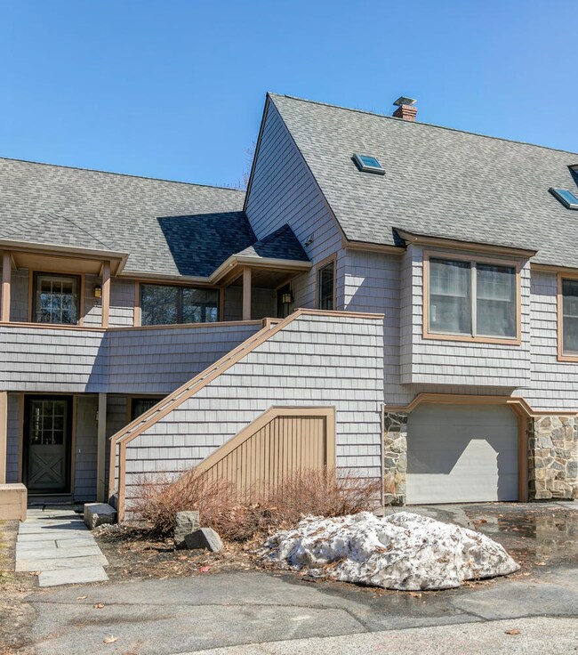 9 Winslow Pl Cape Elizabeth ME-large-002