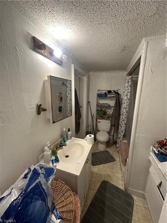 1203 Picard St, Greensboro, NC 27405 - photo 7