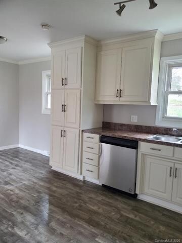 2324 Maplewood Dr, Gastonia, NC 28052 - photo 7