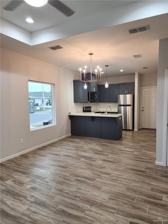 913 N Clarence Ave, Edinburg, TX 78541 - photo 3