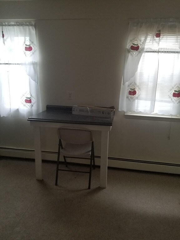 25 Derby St unit 1, Worcester, MA 01604 - photo 3