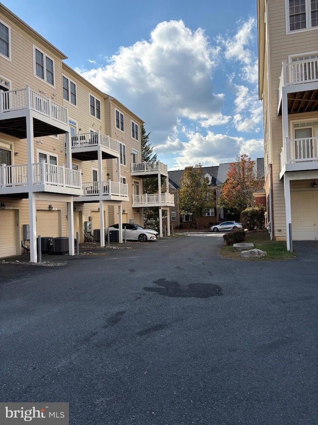 635 Whetstone Glen St, Gaithersburg, MD 20877 - photo 6