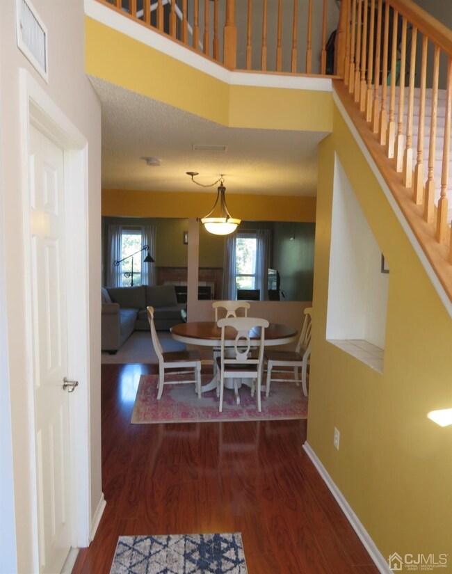 Main Entrance- open floorplan from the dinning and