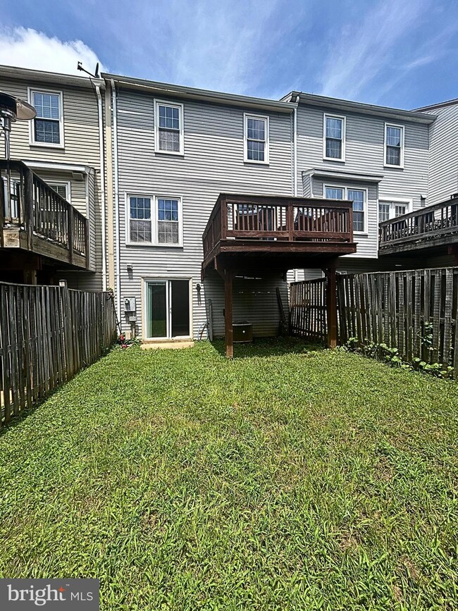 715 Acorn Ct, Warrenton, VA 20186 - photo 7