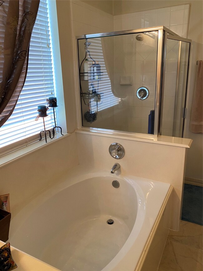 3916 Ashwood Dr, Pearland, TX 77584 - photo 7