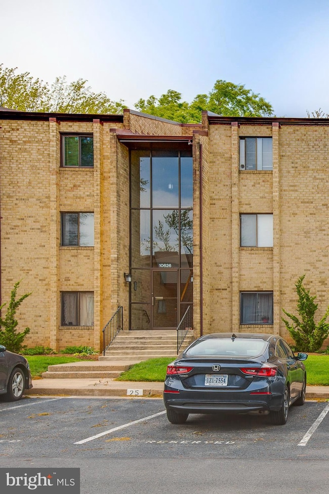 10626 Provincial Dr unit E, Manassas, VA 20109 - photo 2