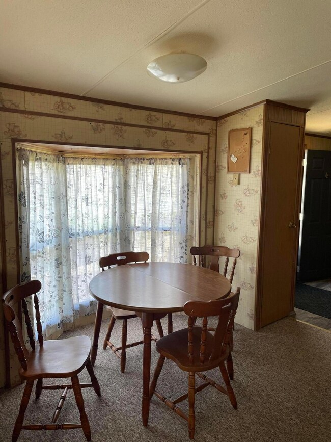 248 Timberline Dr, Circleville, OH 43113 - photo 4