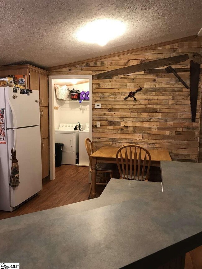 450 Browing Rd, Enoree, SC 29335 - photo 6