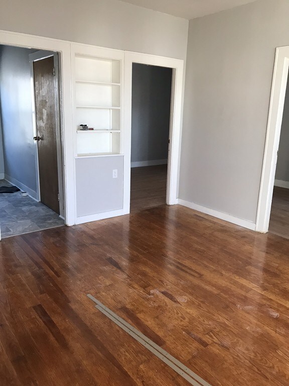 10 Thomas St unit 2 South, Fall River, MA 02723 - photo 5